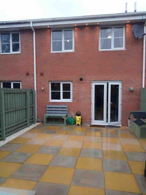 Urban Escape Glasgow Green Free Parking 20Min Walk To City Center Exterior foto